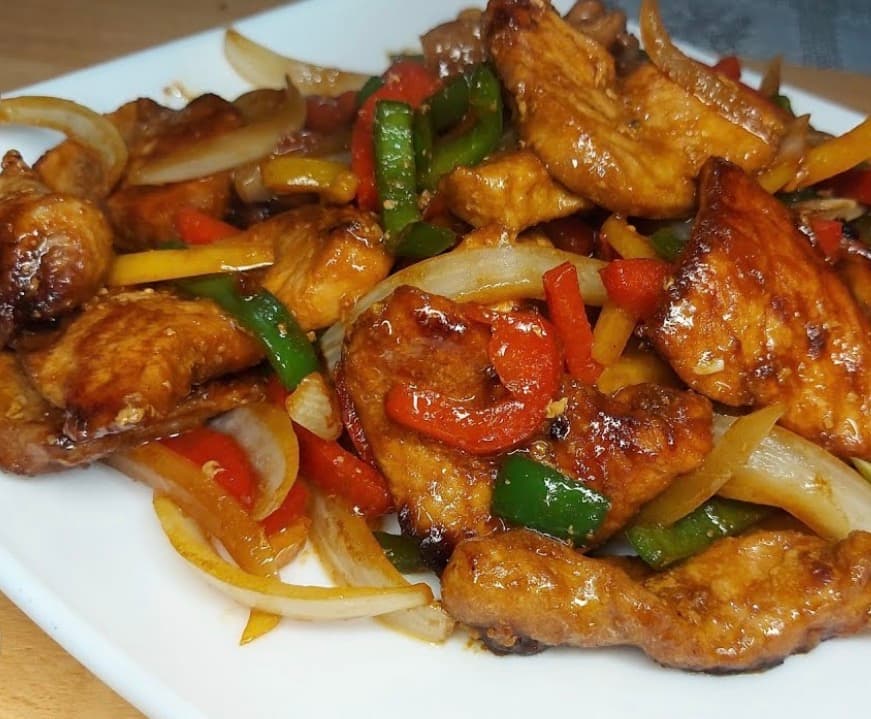 Cerdo asado con vegetales